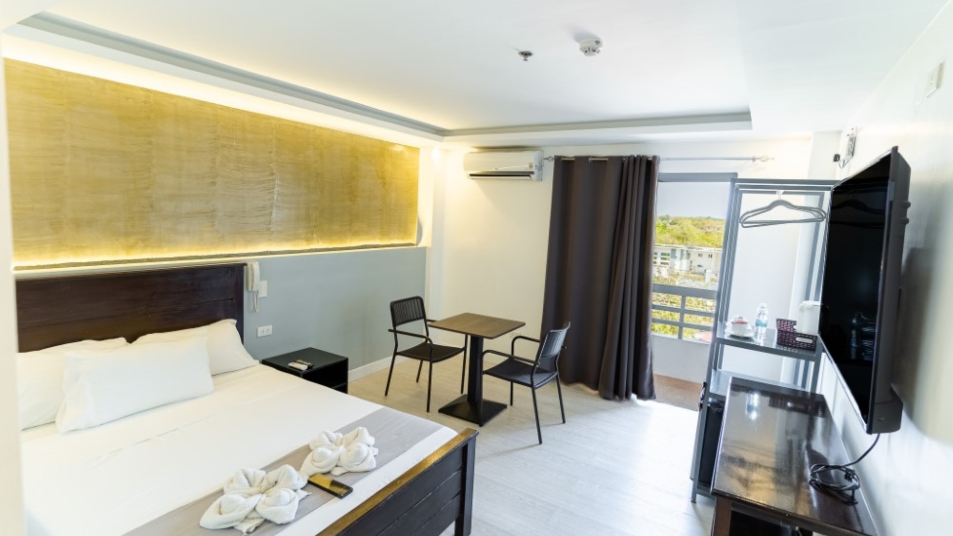 Spotlight Hotel