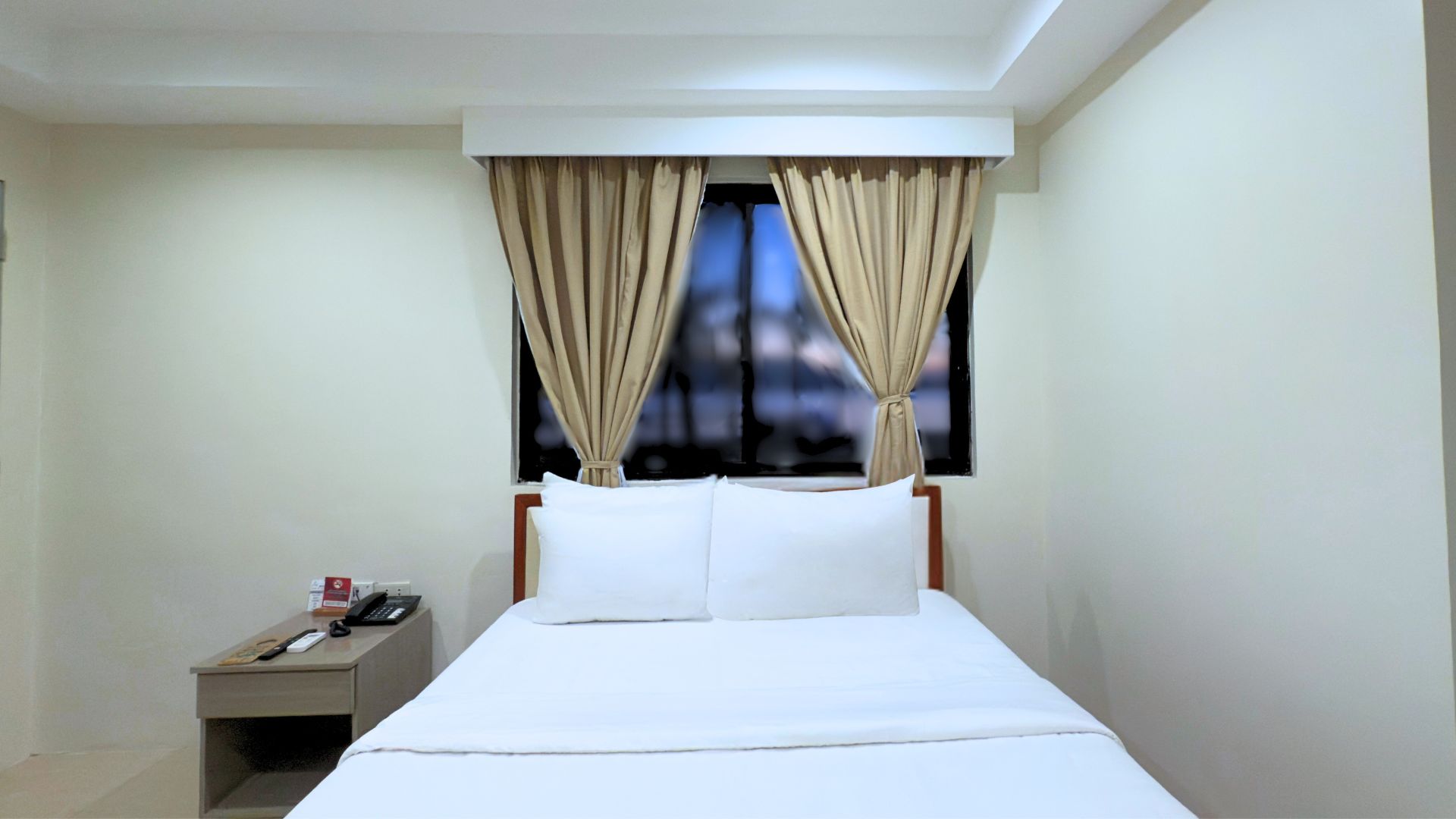 3-Bedroom Villa with Whirlpool
