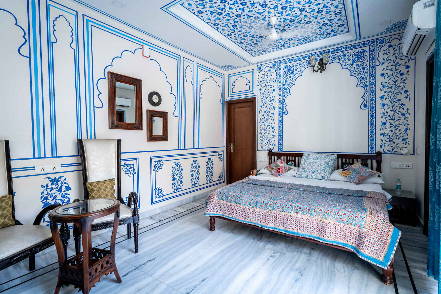 Deluxe Room - Pictures