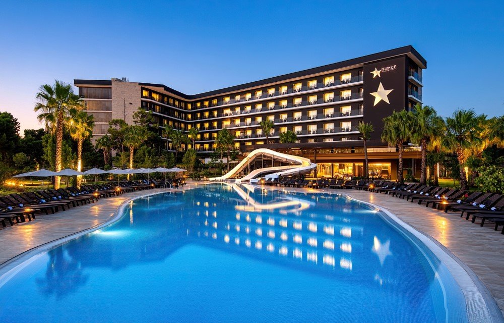 Smart Ways to Plan a Comfortable City Stay in Surat at The Golden Vista